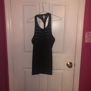 BRAND NEW Athleta Tank!!